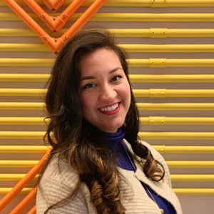 Meet your Posher, Gabriela